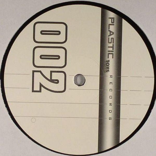 DJ Res - Hostess