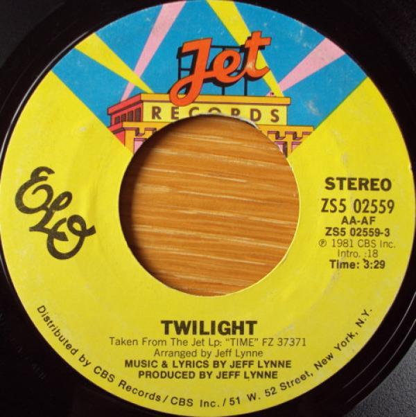 Electric Light Orchestra - Twilight / Julie Don't Live Here